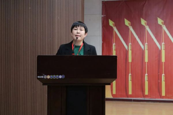 太阳成集团tyc33455cc||管理学院||“管理催奋进，榜样促前行”年末表彰大会