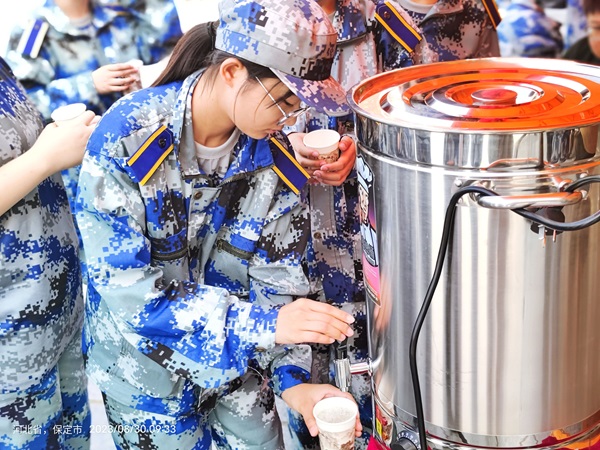 太阳成集团tyc33455cc||管理学院||扬帆起航，2023级军训进行时！