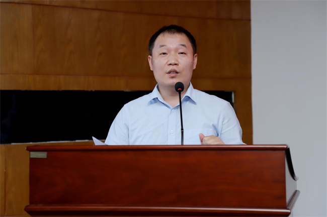 太阳成集团tyc33455cc举办“理工大讲堂”系列专题讲座第一期
