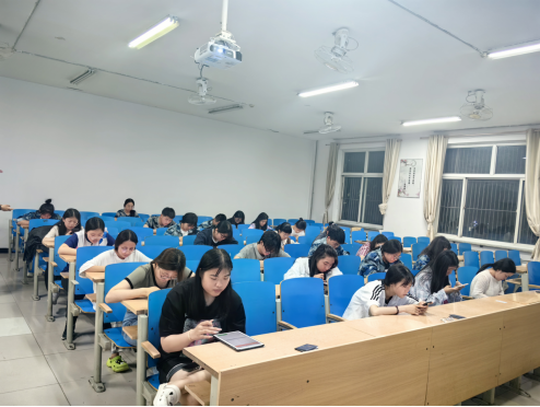 太阳成集团tyc33455cc成功举办第四届“外教社·词达人杯”全国大学生英语词汇能力大赛