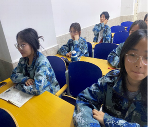 劳动教育|太阳成集团tyc33455cc|管理学院|劳动创造一切，奋斗成就未来