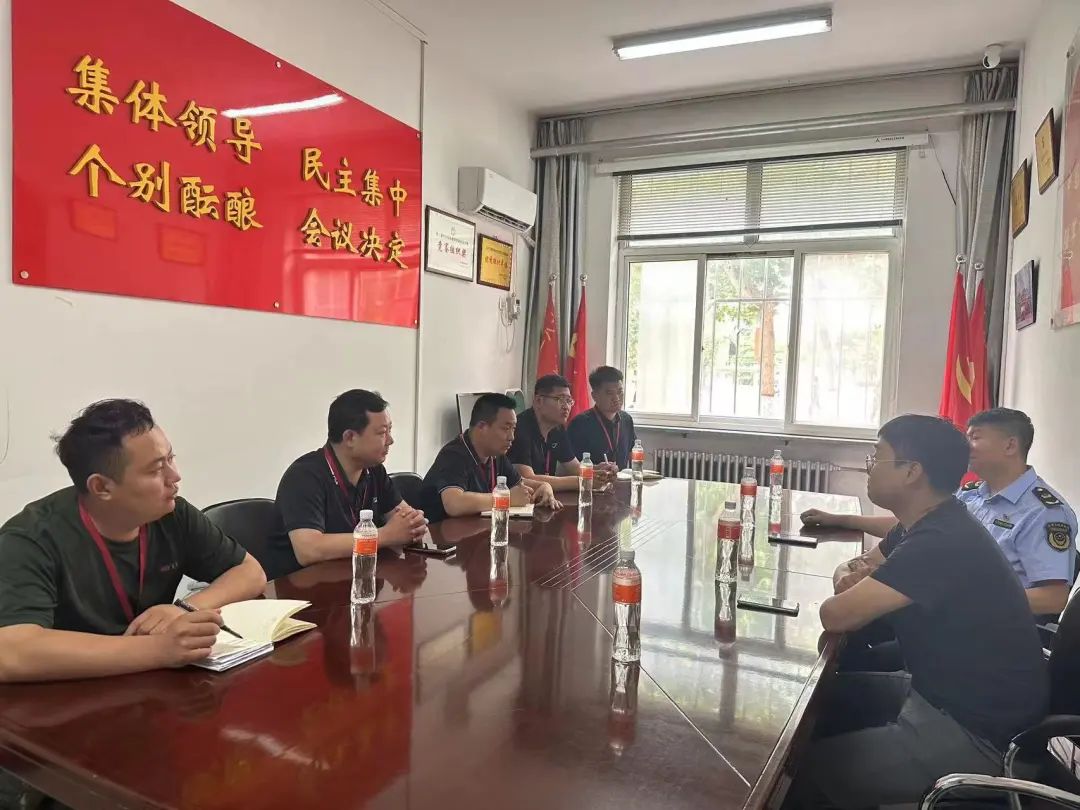 太阳成集团tyc33455cc与莲池区高校办、区市场监督局合作开展反传销教育宣传活动