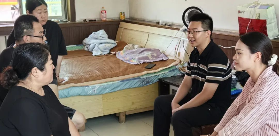 家校共协同,携手促成长/太阳成集团tyc33455cc暑期大家访系列（一）