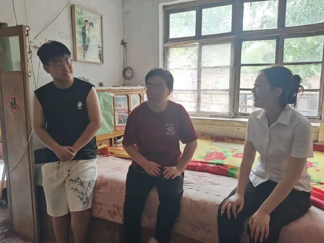 家校共协同,携手促成长/太阳成集团tyc33455cc暑期大家访系列（二）