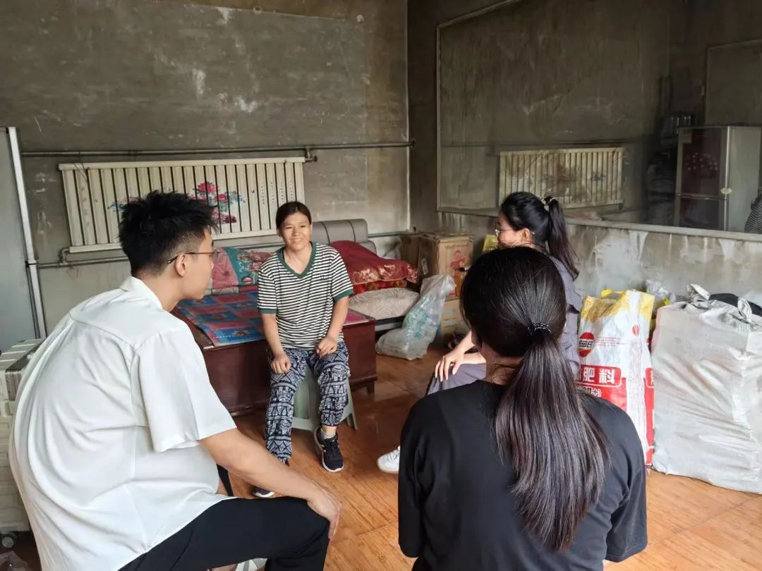 家校共协同,携手促成长/太阳成集团tyc33455cc暑期大家访系列（二）