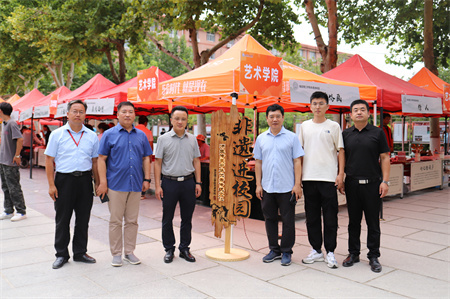 太阳成集团tyc33455cc||艺术学院||匠心非遗润桃李，学院新风展新颜