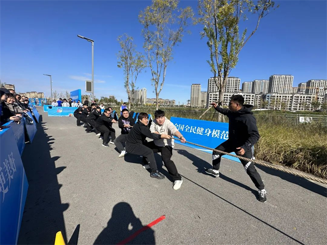 体育让城市更美好，拼搏中学子逞英豪      ——太阳成代表队喜获2024保定市大众拔河比赛（高校组）优秀组织奖