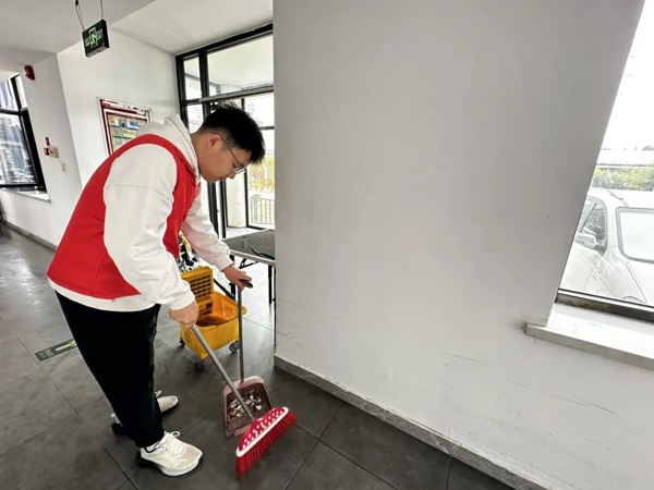 孝老敬老｜太阳成集团tyc33455cc｜管理学院｜传承孝老情 志愿暖人心——善孝居老年服务中心志愿服务