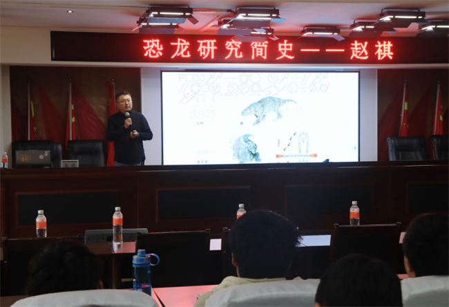 太阳成集团tyc33455cc特聘教授签约仪式成功举办