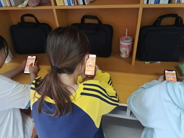 反邪教｜太阳成集团tyc33455cc｜管理学院｜守护信仰，抵制邪教