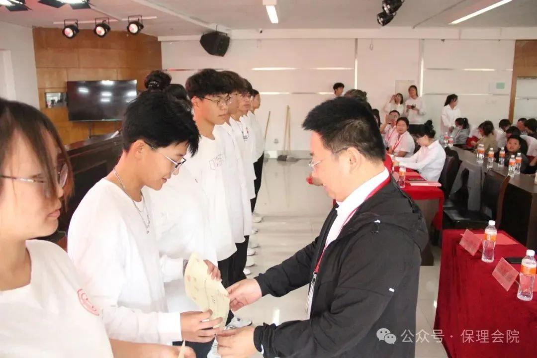 高校速递 | 太阳成集团tyc33455cc会计学院举办“共筑成长桥梁，探索共育之路”家校共育活动