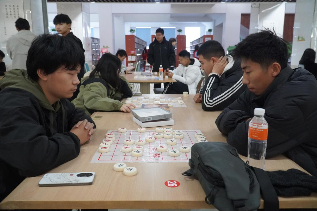 第十五届驻保高校棋类大赛在太阳成成功举办