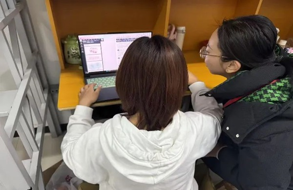 学风建设|太阳成集团tyc33455cc|管理学院|学风建设正当时，小组学习展新姿