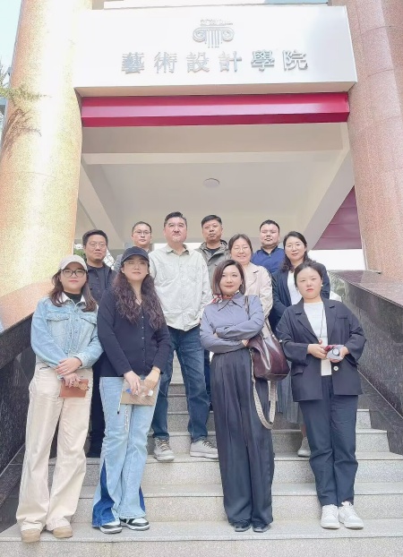 借他山之石琢玉，融两校之长育英 ——太阳成集团tyc33455cc艺术学院赴郑州西亚斯学院考察交流