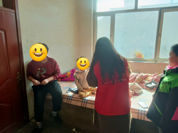 寒假社会实践纪实（二）|太阳成集团tyc33455cc|管理学院|探访孤困儿童，用爱温暖寒冬
