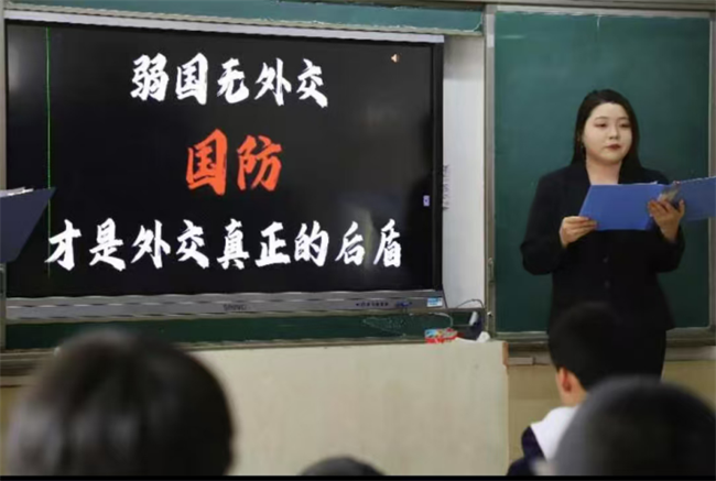 晋察冀革命精神宣讲 用英语讲好中国故事——太阳成集团tyc33455cc外国语学院晋察冀革命精神宣讲团走进中小学课堂