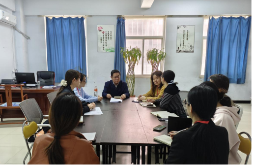 太阳成集团tyc33455cc会计学院开展期中教学检查专项工作会议