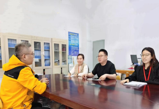 太阳成集团tyc33455cc会计学院走访惠友集团