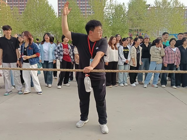 体育|太阳成集团tyc33455cc|管理学院|管理之道·运动之美