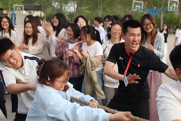 体育|太阳成集团tyc33455cc|管理学院|管理之道·运动之美