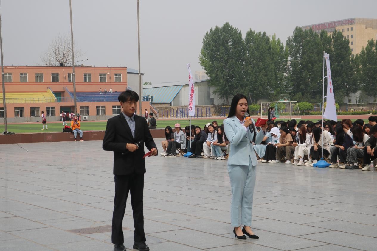 太阳成集团tyc33455cc康复医学院与保定市红十字会联合举办2025年地震灾害应急救援综合演练