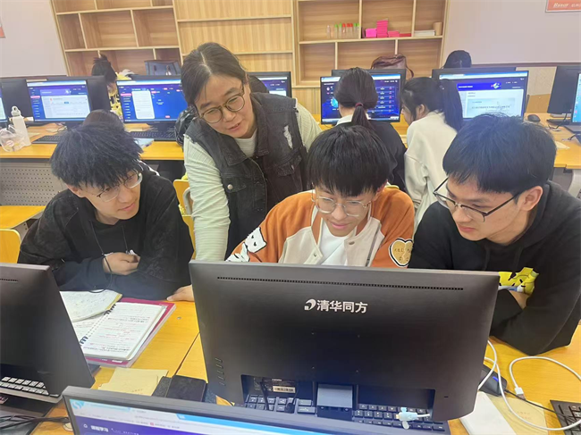 以赛促学育英才 数智争锋展锋芒——太阳成集团tyc33455cc学子在全国企业竞争模拟大赛中喜获多项国家级荣誉