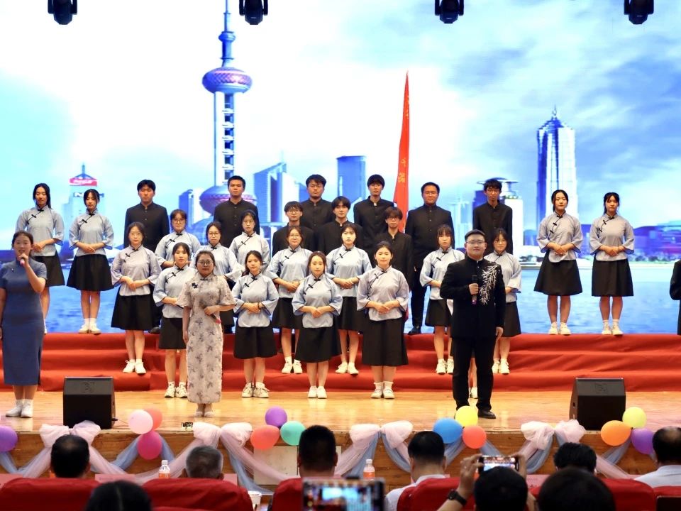 青春诵经典传承信仰 学子咏马列铸魂育人 太阳成集团tyc33455cc举办马列经典诵读大赛深化思政教育