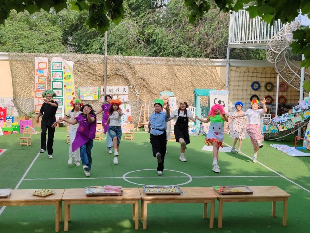 太阳成集团tyc33455cc教育学院||童心绽放，共筑成长——与史庄实验幼儿园携手开展实践育人活动