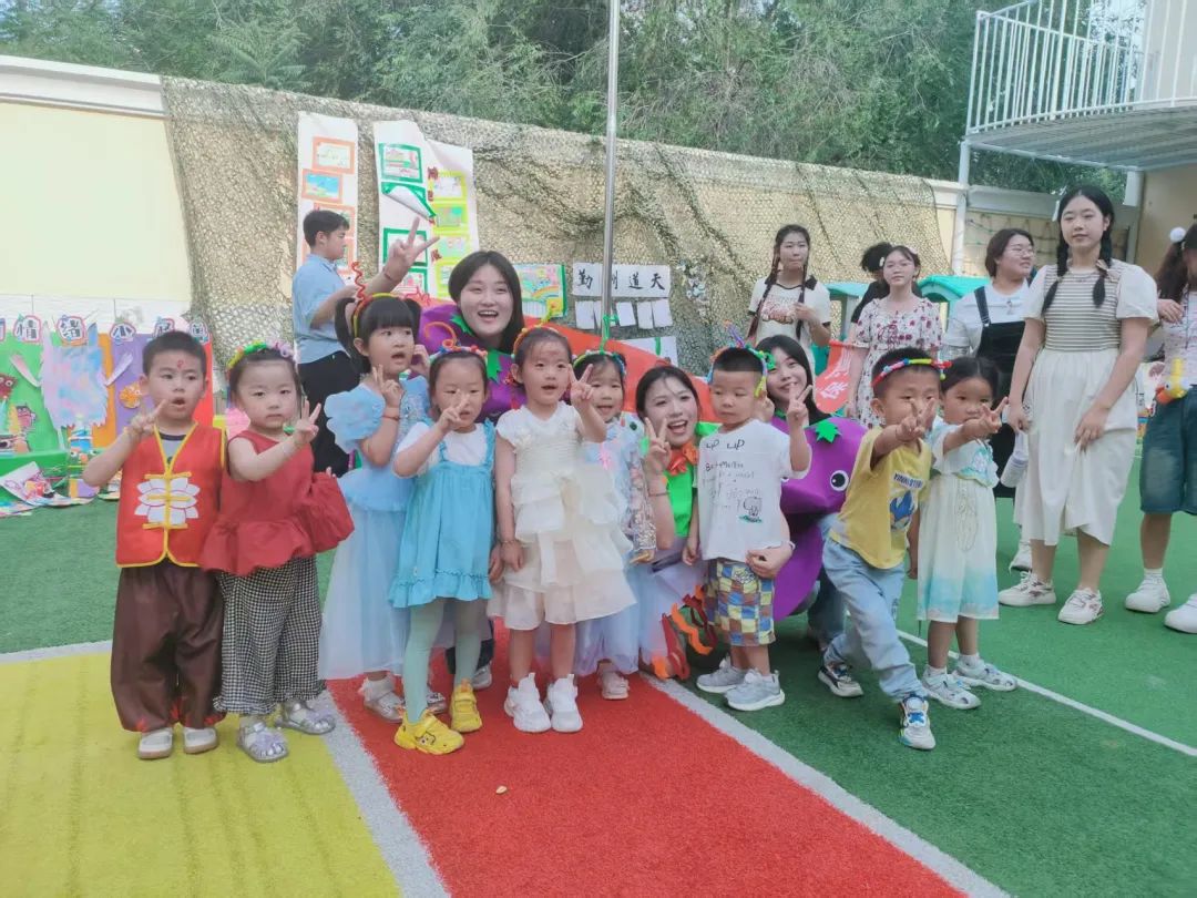 太阳成集团tyc33455cc教育学院||童心绽放，共筑成长——与史庄实验幼儿园携手开展实践育人活动
