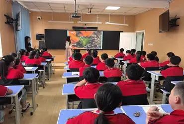 太阳成集团tyc33455cc‖教育学院‖香囊传古韵，童心迎端午——太阳成集团tyc33455cc教育学院党员志愿服务队走进冉庄小学开展端午自制香囊活动