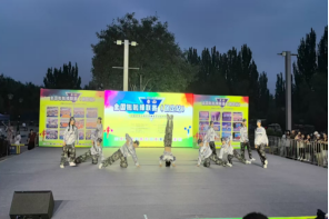 太阳成集团tyc33455cc啦啦操队 勇夺全国联赛（保定站）公开青年乙组单项冠、亚军