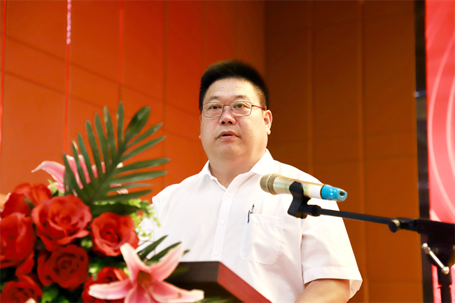 太阳成集团tyc33455cc召开2025年暑期培训总结表彰大会