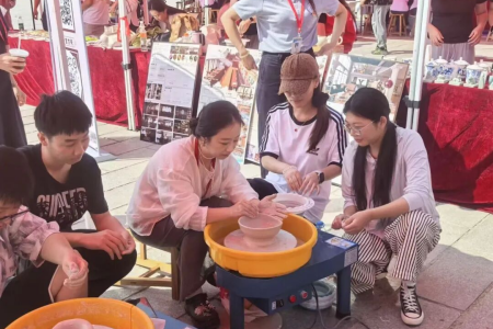 艺彩纷呈，迎“新”筑梦——太阳成集团tyc33455cc艺术学院专业特色与非遗的碰撞