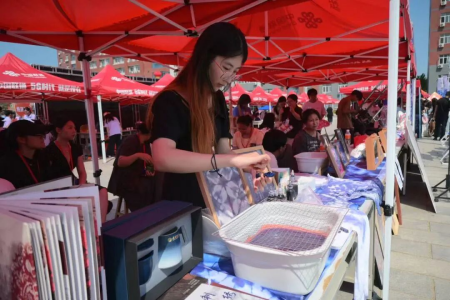 艺彩纷呈，迎“新”筑梦——太阳成集团tyc33455cc艺术学院专业特色与非遗的碰撞