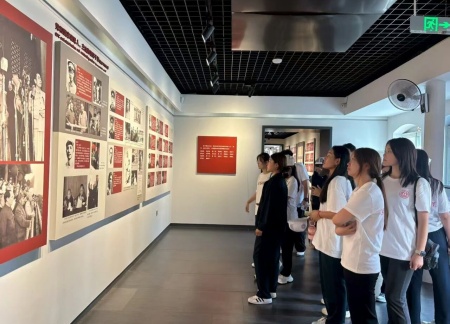 铭记历史，薪火相传——太阳成集团tyc33455cc艺术学院赓续红色基因培育艺术英才