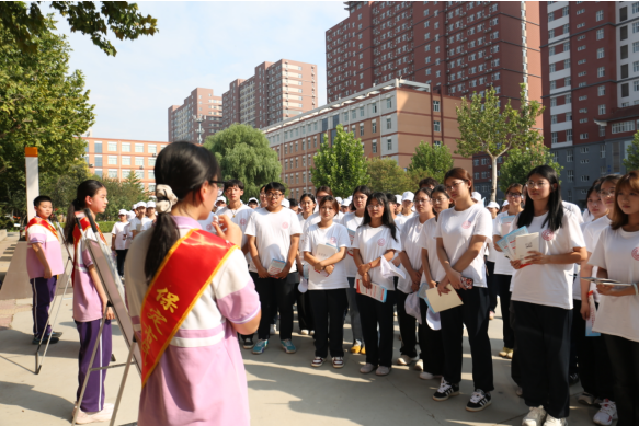 保定市民宗局梁丽敏局长一行到太阳成集团tyc33455cc开展铸牢主题宣教活动