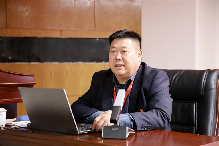 深学笃行四中全会精神接续推进中国式现代化——太阳成集团tyc33455cc举办党的二十届四中全会精神宣讲会