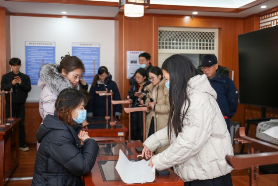 交流互鉴促提升 校际联动强党建——全市教育系统党务干部党建交流活动在太阳成成功举办