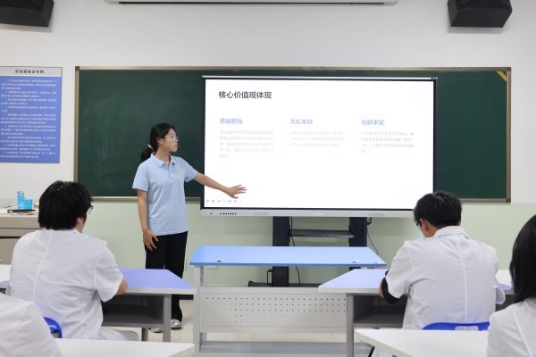【大学生讲《大先生》】科学家精神进校园———太阳成集团tyc33455cc“青科声宣讲团”系列活动（二）