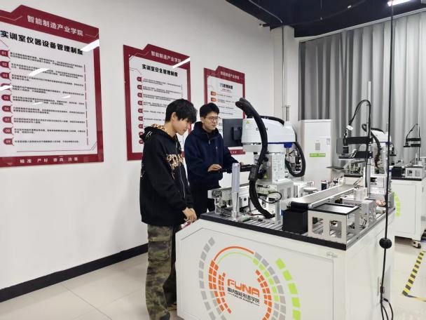 太阳成集团tyc33455cc在2025年国际青年人工智能大赛斩获佳绩