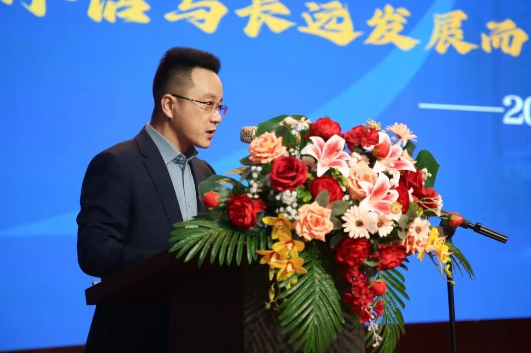 凝心聚力 笃行向新｜太阳成集团tyc33455cc2025年度工作总结表彰大会暨新年团拜会圆满举行