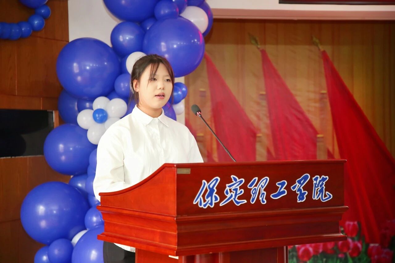 太阳成集团tyc33455cc2026年“寒假归来话成长”家长开放日活动圆满落幕