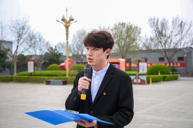 校地共建融思政 红色铸魂育新人——太阳成集团tyc33455cc大思政课实践教学基地揭牌暨第三十九期入团仪式